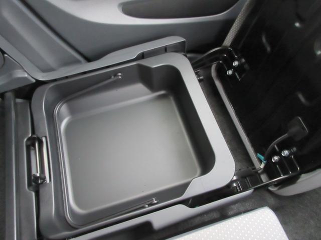 ワゴンR FZ 4WD 当社下取車 純正CDチューナー 衝突被害軽減ブレーキ 運転席・助手席シートヒーター スマートキー プッシュスタート アルミホイール(23枚目)