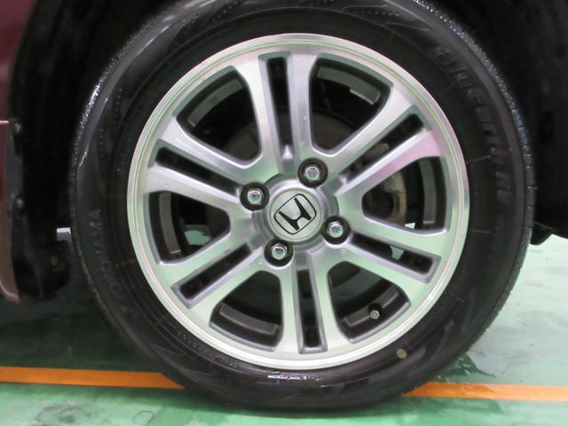 Ｎ－ＢＯＸ Ｇ・Ｌパッケージ　４ＷＤ　両側電動スライド　純正ナビ　バックカメラ　スマートキー　プッシュスタート　ＣＤ／ＤＶＤ再生　Ｂｌｕｅｔｏｏｔｈ接続（11枚目）