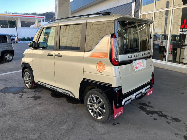 デリカミニ T プレミアム オリジナル9インチナビ 全方位モニター デジタルルームミラー MIパイロット 両側パワースライドドア 前席シートヒーター ステアリングヒーター 電動パーキング リアサーキュレーター ステリモ(13枚目)