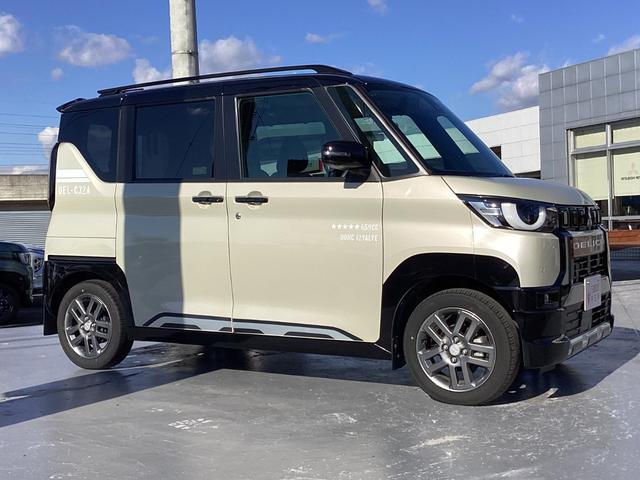 デリカミニ G プレミアム 4WD オリジナル9インチナビ 全方位モニター デジタルルームミラー MIパイロット 両側パワースライドドア 前席シートヒーター 電動パーキング リヤサーキュレーター ステリモ(2枚目)