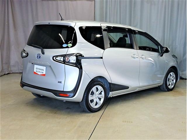 シエンタ ハイブリッド　ファンベースＸ　メモリーナビ　バックカメラ　電動スライドドア　ワンセグ　ＥＴＣ　キーレス　横滑り防止機能　ハイブリッド（3枚目）