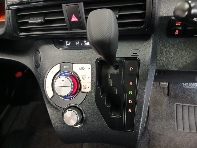 シエンタ ハイブリッド　ファンベースＸ　メモリーナビ　バックカメラ　電動スライドドア　ワンセグ　ＥＴＣ　キーレス　横滑り防止機能　ハイブリッド（13枚目）