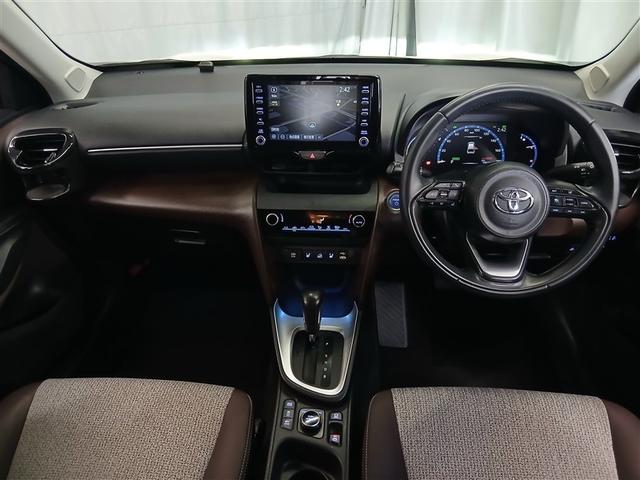 ヤリスクロス ハイブリッドZ 4WD 寒冷地 衝突被害軽減システム メモリーナビ バックカメラ フルセグ LEDヘッドランプ アルミホイール スマートキー オートクルーズコントロール ETC 盗難防止装置 電動シート キーレス(9枚目)