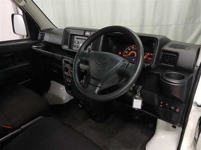 ステアリング・シート・内張りなども隅々まで『まるごとクリーニング』済みです