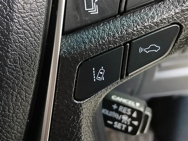 アルファード ２．５Ｓ　Ｃパッケージ　４ＷＤ　寒冷地　衝突被害軽減システム　バックカメラ　両側電動スライド　フルセグ　ＬＥＤヘッドランプ　アルミホイール　後席モニター　スマートキー　オートクルーズコントロール　アイドリングストップ　ＥＴＣ（23枚目）