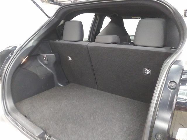 ヤリス ハイブリッドG 4WD 衝突被害軽減システム メモリーナビ バックカメラ スマートキー オートクルーズコントロール ETC 盗難防止装置 キーレス 横滑り防止機能 ハイブリッド(34枚目)