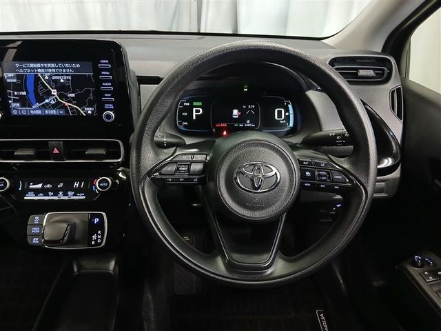 アクア Ｘ　４ＷＤ　寒冷地　衝突被害軽減システム　メモリーナビ　バックカメラ　ＬＥＤヘッドランプ　スマートキー　オートクルーズコントロール　ＥＴＣ　盗難防止装置　キーレス　横滑り防止機能　ハイブリッド（10枚目）