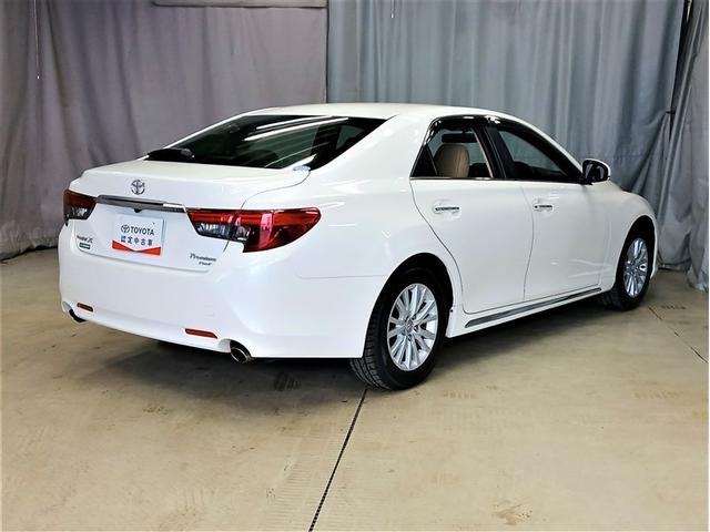 マークＸ プレミアム　Ｆｏｕｒ　４ＷＤ　寒冷地　メモリーナビ　バックカメラ　フルセグ　革シート　ＨＩＤヘッドライト　アルミホイール　スマートキー　オートクルーズコントロール　ＥＴＣ　盗難防止装置　電動シート　キーレス　横滑り防止機能（3枚目）