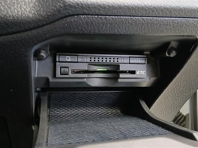 マークＸ プレミアム　Ｆｏｕｒ　４ＷＤ　寒冷地　メモリーナビ　バックカメラ　フルセグ　革シート　ＨＩＤヘッドライト　アルミホイール　スマートキー　オートクルーズコントロール　ＥＴＣ　盗難防止装置　電動シート　キーレス　横滑り防止機能（22枚目）