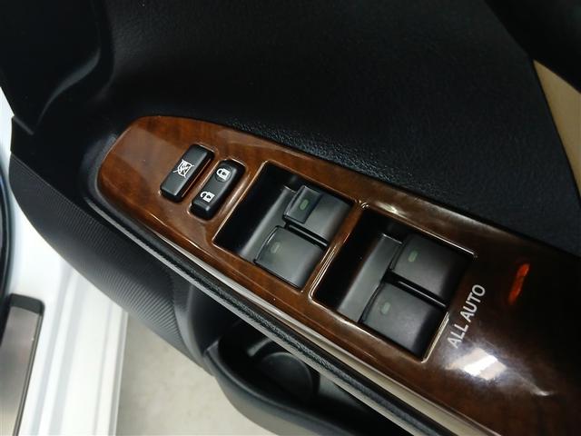 マークＸ プレミアム　Ｆｏｕｒ　４ＷＤ　寒冷地　メモリーナビ　バックカメラ　フルセグ　革シート　ＨＩＤヘッドライト　アルミホイール　スマートキー　オートクルーズコントロール　ＥＴＣ　盗難防止装置　電動シート　キーレス　横滑り防止機能（28枚目）