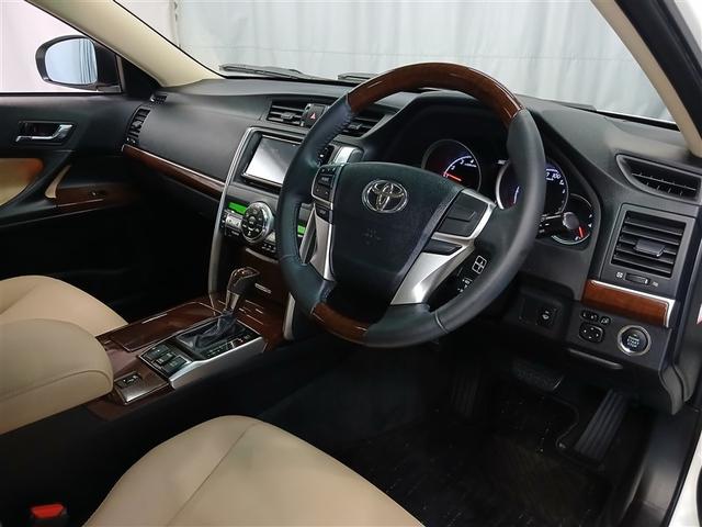 マークＸ プレミアム　Ｆｏｕｒ　４ＷＤ　寒冷地　メモリーナビ　バックカメラ　フルセグ　革シート　ＨＩＤヘッドライト　アルミホイール　スマートキー　オートクルーズコントロール　ＥＴＣ　盗難防止装置　電動シート　キーレス　横滑り防止機能（29枚目）