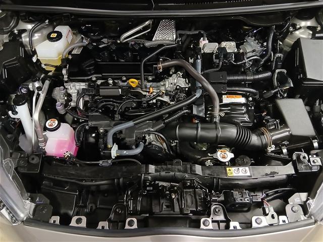 ヤリス ハイブリッドＺ　４ＷＤ　寒冷地　衝突被害軽減システム　メモリーナビ　バックカメラ　フルセグ　ＬＥＤヘッドランプ　アルミホイール　スマートキー　オートクルーズコントロール　ＥＴＣ　盗難防止装置　キーレス　横滑り防止機能（5枚目）