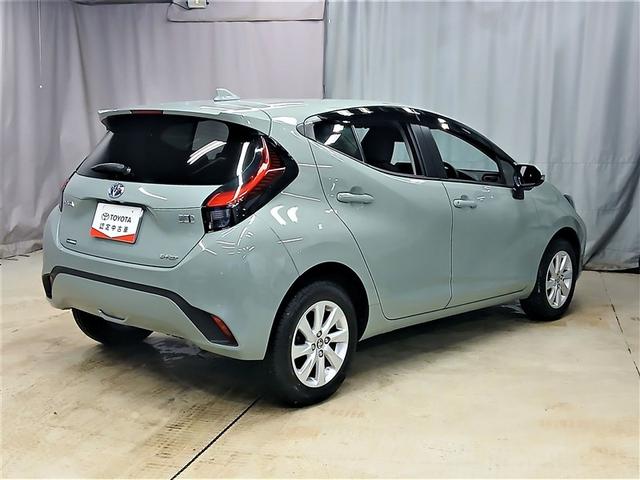 アクア Z 4WD 寒冷地 衝突被害軽減システム メモリーナビ バックカメラ フルセグ LEDヘッドランプ アルミホイール スマートキー オートクルーズコントロール ETC 盗難防止装置 キーレス 横滑り防止機能(3枚目)