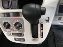 操作しやすいシフトレバー配置で、初めての方でもスムーズに運転スタート。AT仕様だから、渋滞時や街乗りでもストレスなく快適にドライブできます