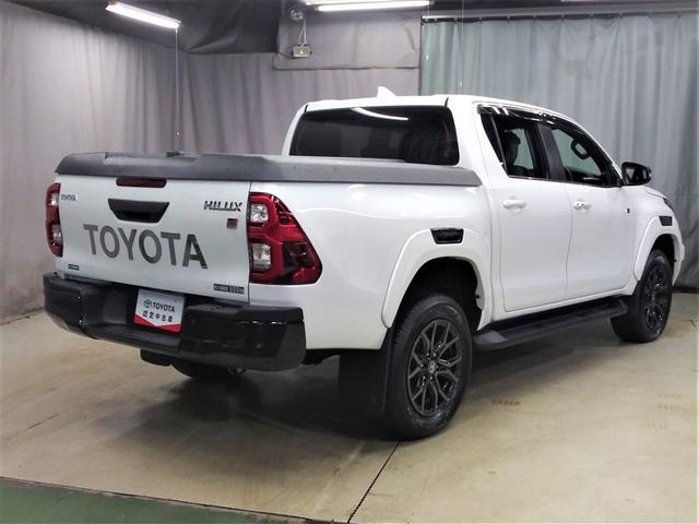 ハイラックス Ｚ　ＧＲスポーツ　４ＷＤ　衝突被害軽減システム　ディーゼル　バックカメラ　ＬＥＤヘッドランプ　アルミホイール　スマートキー　オートクルーズコントロール　アイドリングストップ　ＥＴＣ　盗難防止装置　電動シート　キーレス（3枚目）