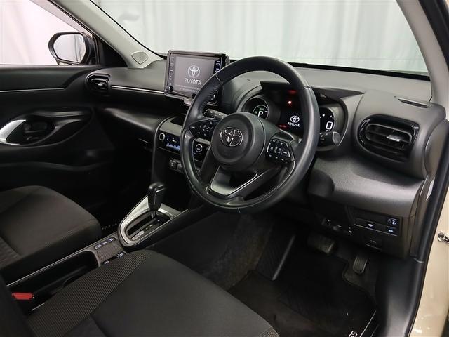 ヤリスクロス ハイブリッドＧ　寒冷地　衝突被害軽減システム　バックカメラ　フルセグ　ＬＥＤヘッドランプ　アルミホイール　スマートキー　オートクルーズコントロール　ＥＴＣ　盗難防止装置　キーレス　横滑り防止機能　ワンオーナー（31枚目）