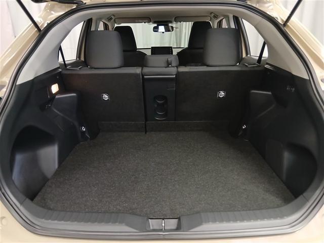 ヤリスクロス ハイブリッドＧ　寒冷地　衝突被害軽減システム　バックカメラ　フルセグ　ＬＥＤヘッドランプ　アルミホイール　スマートキー　オートクルーズコントロール　ＥＴＣ　盗難防止装置　キーレス　横滑り防止機能　ワンオーナー（34枚目）