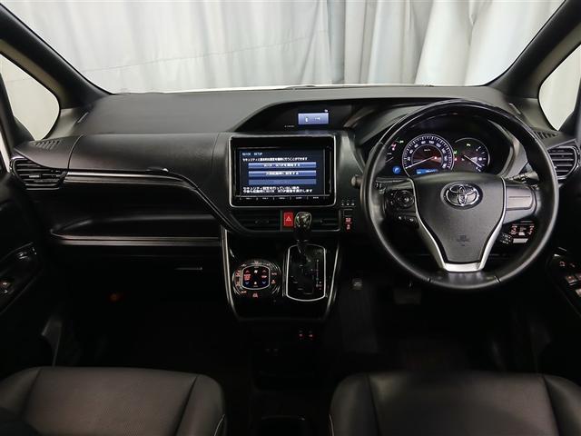 エスクァイア Ｇｉ　４ＷＤ　寒冷地　衝突被害軽減システム　メモリーナビ　バックカメラ　両側電動スライド　フルセグ　ＬＥＤヘッドランプ　アルミホイール　スマートキー　オートクルーズコントロール　アイドリングストップ（9枚目）