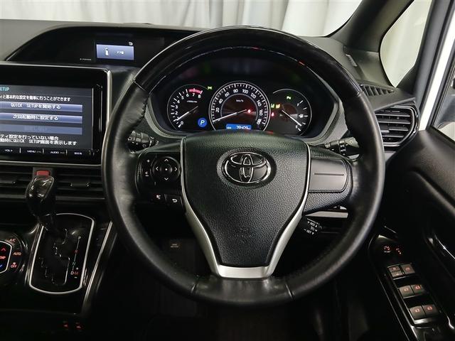 エスクァイア Ｇｉ　４ＷＤ　寒冷地　衝突被害軽減システム　メモリーナビ　バックカメラ　両側電動スライド　フルセグ　ＬＥＤヘッドランプ　アルミホイール　スマートキー　オートクルーズコントロール　アイドリングストップ（10枚目）