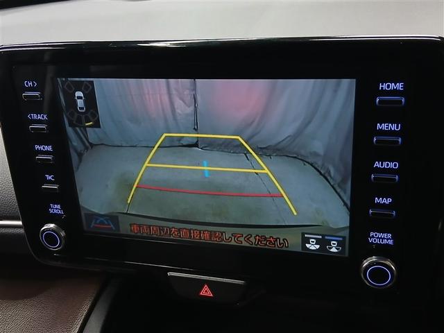 ヤリスクロス Ｚ　４ＷＤ　寒冷地　衝突被害軽減システム　メモリーナビ　バックカメラ　ＬＥＤヘッドランプ　アルミホイール　スマートキー　オートクルーズコントロール　ＥＴＣ　盗難防止装置　電動シート　キーレス　ワンオーナー（8枚目）