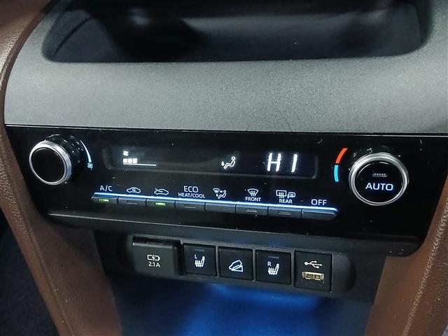 ヤリスクロス Ｚ　４ＷＤ　寒冷地　衝突被害軽減システム　メモリーナビ　バックカメラ　ＬＥＤヘッドランプ　アルミホイール　スマートキー　オートクルーズコントロール　ＥＴＣ　盗難防止装置　電動シート　キーレス　ワンオーナー（15枚目）