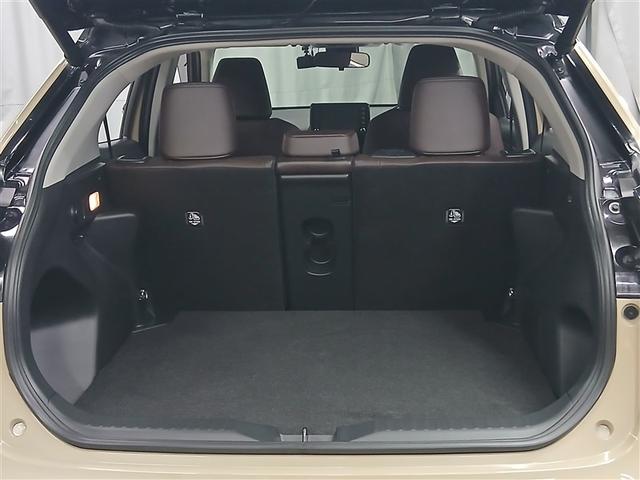 ヤリスクロス Ｚ　４ＷＤ　寒冷地　衝突被害軽減システム　メモリーナビ　バックカメラ　ＬＥＤヘッドランプ　アルミホイール　スマートキー　オートクルーズコントロール　ＥＴＣ　盗難防止装置　電動シート　キーレス　ワンオーナー（34枚目）