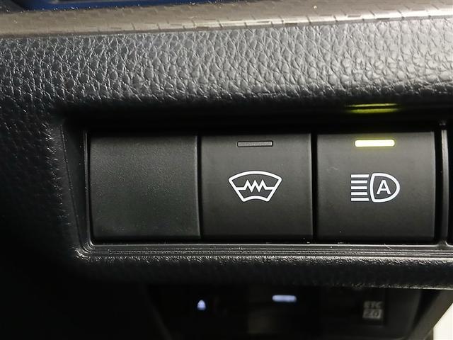 プリウス Ｇ　４ＷＤ　寒冷地　衝突被害軽減システム　バックカメラ　フルセグ　ＬＥＤヘッドランプ　アルミホイール　スマートキー　オートクルーズコントロール　ＥＴＣ　盗難防止装置　キーレス　横滑り防止機能　ハイブリッド（22枚目）