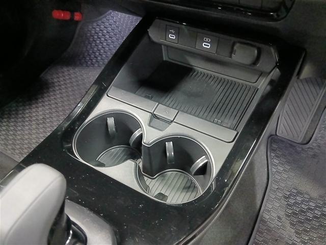 プリウス Ｇ　４ＷＤ　寒冷地　衝突被害軽減システム　バックカメラ　フルセグ　ＬＥＤヘッドランプ　アルミホイール　スマートキー　オートクルーズコントロール　ＥＴＣ　盗難防止装置　キーレス　横滑り防止機能　ハイブリッド（27枚目）