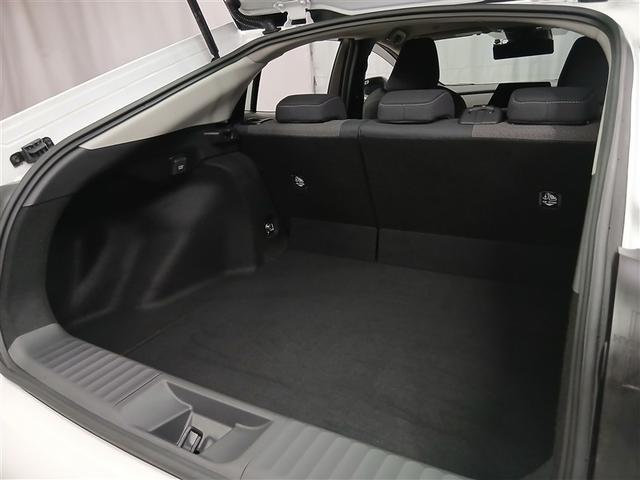 プリウス Ｇ　４ＷＤ　寒冷地　衝突被害軽減システム　バックカメラ　フルセグ　ＬＥＤヘッドランプ　アルミホイール　スマートキー　オートクルーズコントロール　ＥＴＣ　盗難防止装置　キーレス　横滑り防止機能　ハイブリッド（35枚目）