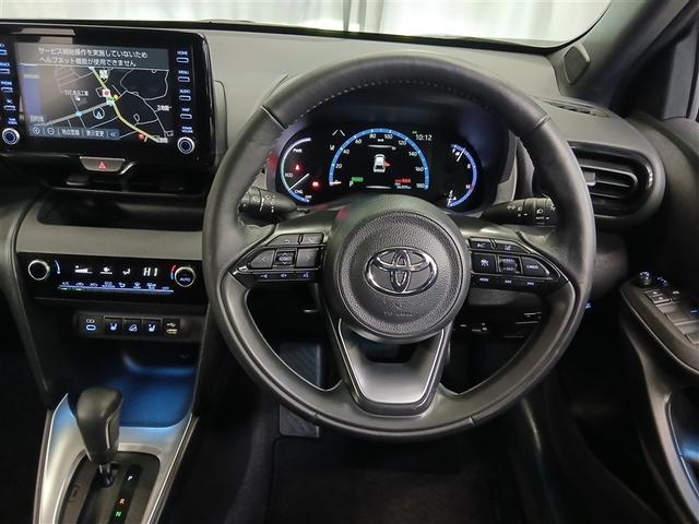 ヤリスクロス ハイブリッドZ 4WD 寒冷地 衝突被害軽減システム メモリーナビ バックカメラ LEDヘッドランプ アルミホイール スマートキー オートクルーズコントロール ETC 盗難防止装置 キーレス 横滑り防止機能(10枚目)