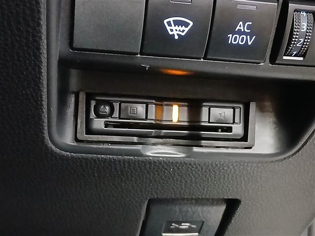 アクア Ｘ　４ＷＤ　寒冷地　衝突被害軽減システム　バックカメラ　ＬＥＤヘッドランプ　スマートキー　オートクルーズコントロール　ＥＴＣ　盗難防止装置　キーレス　横滑り防止機能　ハイブリッド（26枚目）