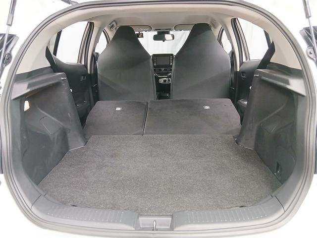 �㕔���Ȃ𕪊����ē|�����ƂŁA���傫�ȉו���ςނ��߂̃X�y�[�X����邱�Ƃ��\�ł��B�����ו����^�̃A�C�e�����^�ԍۂɂ��֗��ł�