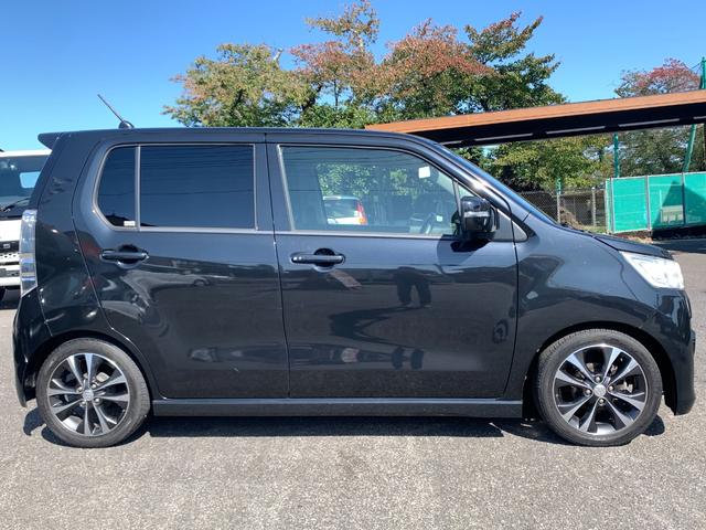 ワゴンＲスティングレー Ｔレーダーブレーキサポート　ターボ　仙台市青葉区　禁煙車　レーダーブレーキサポート付き　横滑り防止　ナビ＆地デジ　キセノンライト＆切換えフオグ　プッシュスタート＆スマートキー　純正１５インチＡＷ　シートカバー　電動格納ドアミラー　仙台市青葉区（4枚目）
