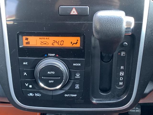 ワゴンＲスティングレー Ｔ　ターボ　ナビ＆地デジ　プッシュスタート＆スマートキー　キセノンライト＆Ｆフォグ　オートライト　ＥＴＣ　オートエアコン　純正１４インチＡＷ（14枚目）