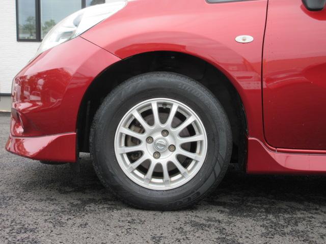 X DIG-S 純正エアロ ナビ&アラウンドビューモニター 禁煙車 純正フルエアロ 純正ナビ&地デジ&アラウンドビューモニター アイドリングstop 自動防眩ルームミラー プッシュスタート&インテリジェントキー フロントフォグ ヒーターミラー(19枚目)