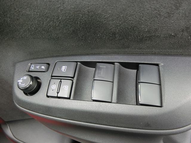 ヤリスクロス Ｚ　ワンオーナー　禁煙車　１年保証　ワンオーナー　禁煙車　純正ナビ機能付きデイスプレイオーディオ＆地デジ＆パノラミックビューモニター　シートヒーター　ステアリングヒーター　ＬＥＤライト　レーダークルコン　冬タイヤ付属（35枚目）