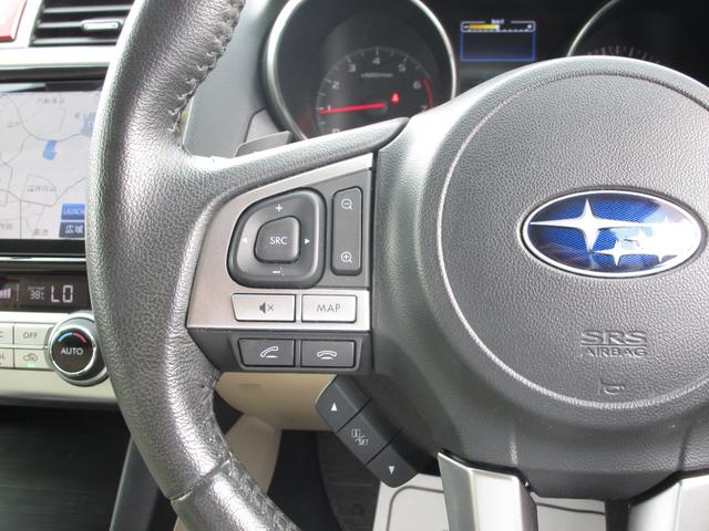 レガシィアウトバック ベースグレード　４ＷＤ　ナビＴＶ　Ｂカメラ　クルーズコントロール　レザーシート　ＥＴＣ　全席シートヒーター　Ｐスタート　衝突被害軽減システム　レーンキープアシスト　アイドリングストップ　横滑り防止装置　リアフォグ（12枚目）