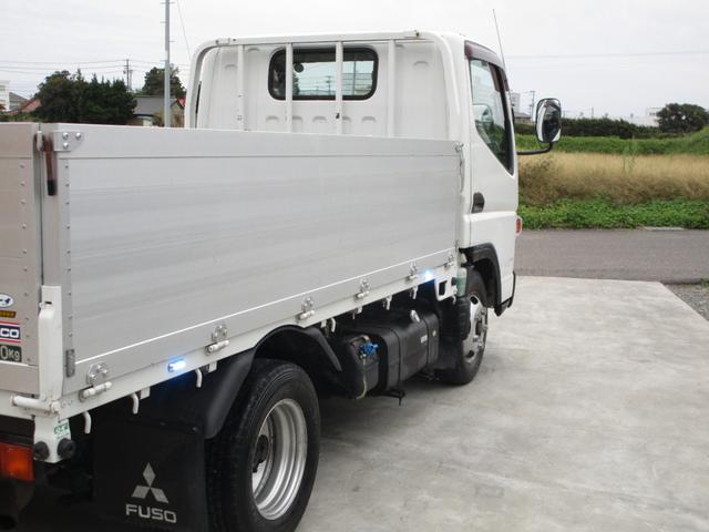 キャンター 全低床　２Ｔ平ボディ　５ＭＴ　１４０６９キロ　ＥＴＣ　スペアキー付き　ＡＢＳ　車両総重量４３０５Ｋｇ（31枚目）