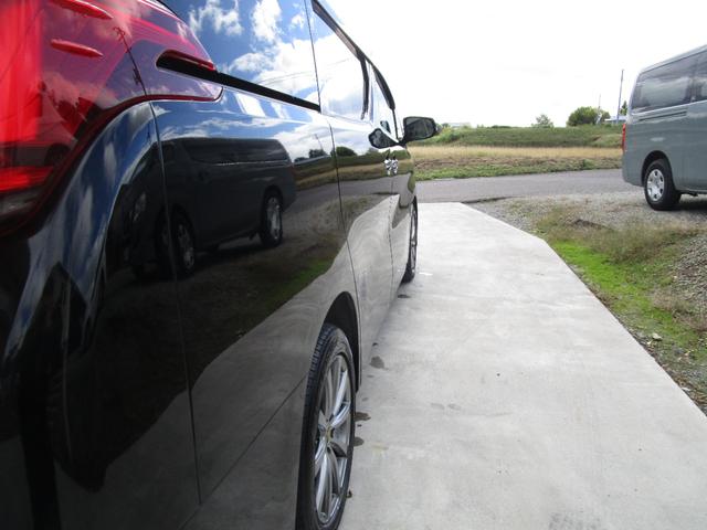 アルファード ２．５Ｘ　ワンオーナー　８人乗り　寒冷地仕様　両側パワースライドドア　社外アルミ　ナビＴＶ　バックカメラ　フリップダウンモニター　ＥＴＣ　スマートキー　エンジンスターター付き（45枚目）