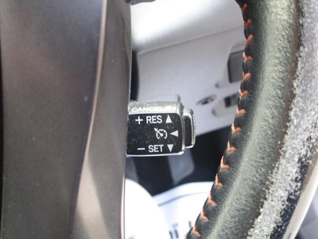 プリウスアルファ Ｇ　チューン　ブラック　モデリスタエアロ　モデリスタマフラー　アルパイン９インチナビ　バックカメラ　社外アルミ　クルーズコントロール　ＥＴＣ　プッシュスタート　スマートキー（15枚目）