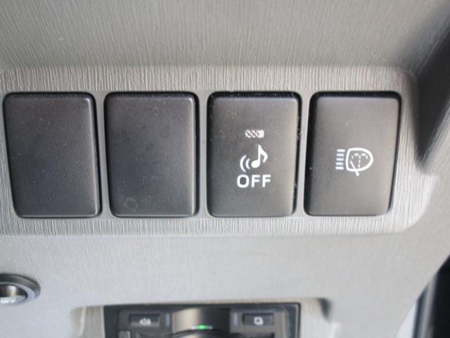 プリウスアルファ Ｇ　チューン　ブラック　モデリスタエアロ　モデリスタマフラー　アルパイン９インチナビ　バックカメラ　社外アルミ　クルーズコントロール　ＥＴＣ　プッシュスタート　スマートキー（16枚目）