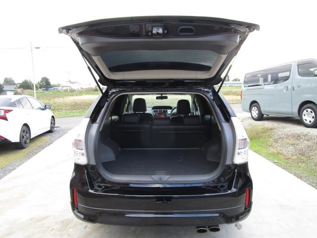 プリウスアルファ Ｇ　チューン　ブラック　モデリスタエアロ　モデリスタマフラー　アルパイン９インチナビ　バックカメラ　社外アルミ　クルーズコントロール　ＥＴＣ　プッシュスタート　スマートキー（24枚目）