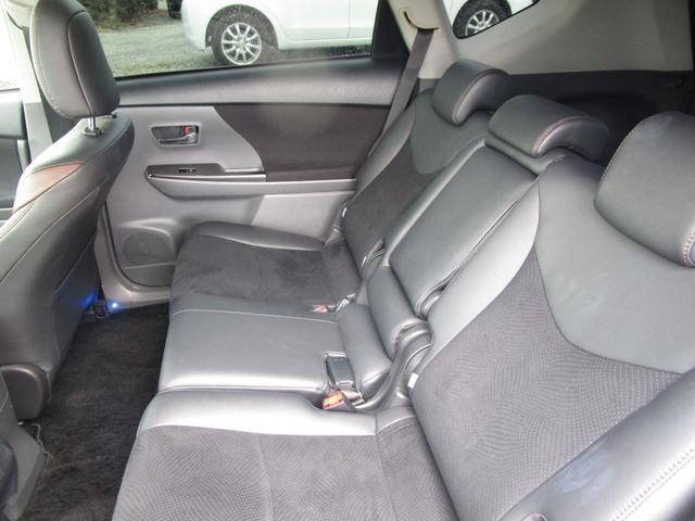 プリウスアルファ Ｇ　チューン　ブラック　モデリスタエアロ　モデリスタマフラー　アルパイン９インチナビ　バックカメラ　社外アルミ　クルーズコントロール　ＥＴＣ　プッシュスタート　スマートキー（26枚目）