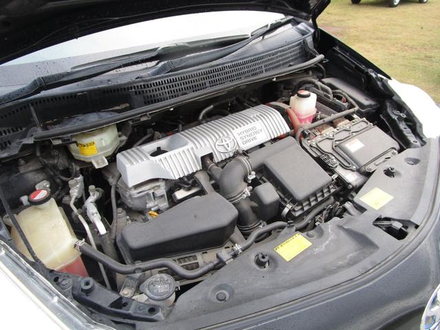 プリウスアルファ Ｇ　チューン　ブラック　モデリスタエアロ　モデリスタマフラー　アルパイン９インチナビ　バックカメラ　社外アルミ　クルーズコントロール　ＥＴＣ　プッシュスタート　スマートキー（28枚目）