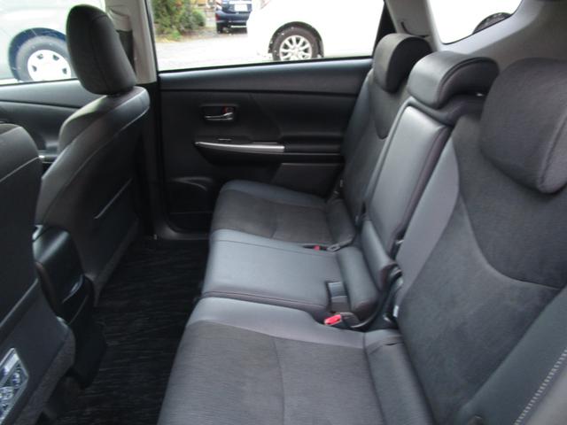 プリウスアルファ Ｇ　オートクルーズコントロール　ナビＴＶ　バックカメラ　　ＥＴＣ　レーンキープアシスト　オートマチックハイビーム　プッシュスタート　スマートキー　スペアキー付き（27枚目）