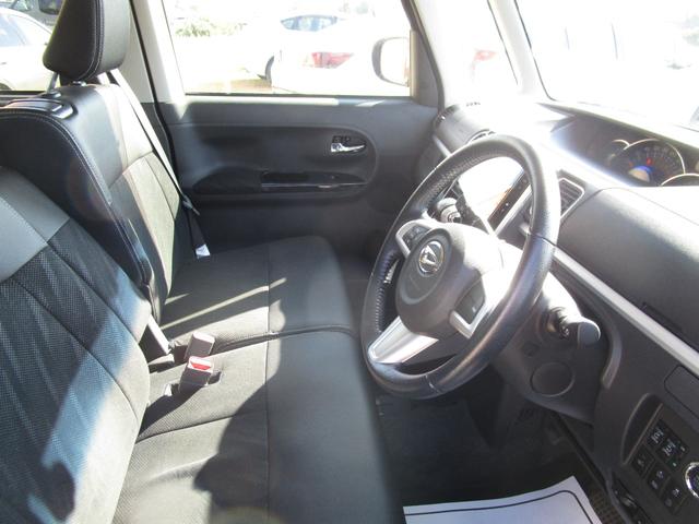 タント カスタムＲＳ　トップエディションＳＡＩＩＩ　スマートアシスト　両側パワースライドドア　シートヒーター　アイドリングストップ　ナビＴＶ　全方位カメラ　ＥＴＣ　ドライブレコーダー　スマートキー（10枚目）