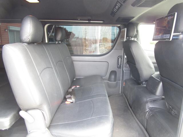 ハイエースバン スーパーGL ダークプライムII 1オーナー 4WD ディーゼル ベッドキット 10インチナビTV 全方位カメラ トヨタセーフティセンス 両側パワスラ デジタルインナーミラー 後席プライベートモニター レーダー探知機 ドラレコ ETC(36枚目)