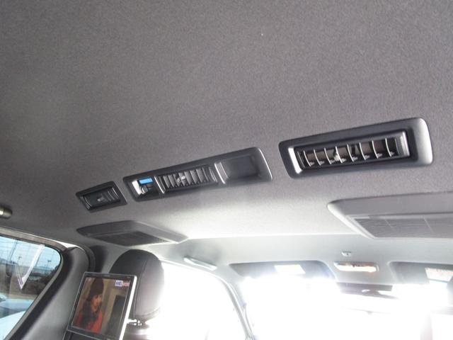 ハイエースバン スーパーGL ダークプライムII 1オーナー 4WD ディーゼル ベッドキット 10インチナビTV 全方位カメラ トヨタセーフティセンス 両側パワスラ デジタルインナーミラー 後席プライベートモニター レーダー探知機 ドラレコ ETC(39枚目)