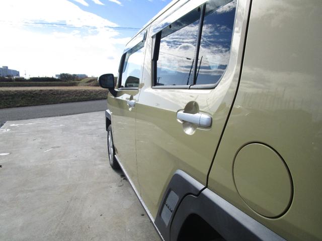 タフト G スマートアシスト シートヒーター コーナーセンサー アイドリングストップ プッシュスタート キーレスエントリー 電子パーキング ナビTV バックカメラ ETC(40枚目)