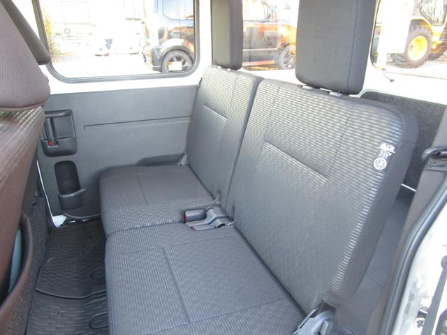 ピクシスバン クルーズ 切り替え4WD トヨタセーフティセンス コーナーセンサー アイドリングストップ リアヒーター プッシュスタート スマートキー ETC ドライブレコーダー スタッドレスタイヤ付き(24枚目)